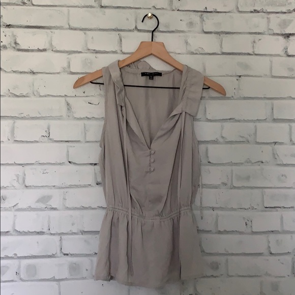 Romeo & Juliet Couture Tops - Romeo + Juliet Sinch button up tank